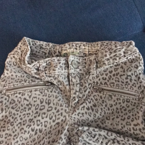 Gap Girls Grey Leopard Print Corduroy Pants - Picture 6 of 8